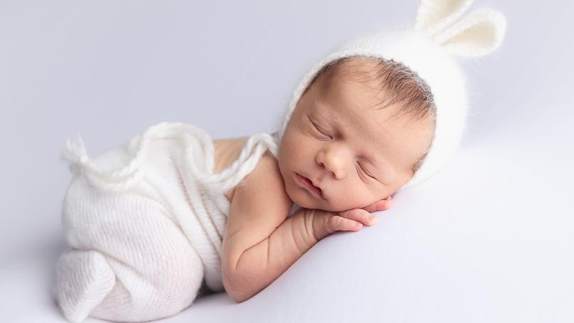 Newborn photo shoot - what are young parents afraid of